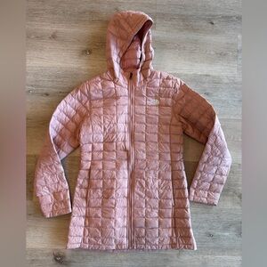 The North Face Pink Puffer Jacket with Quilted Design, thermoball ECO